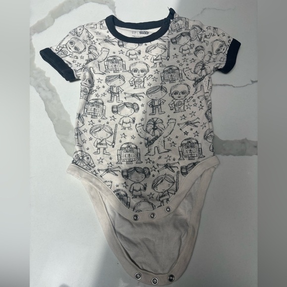 GAP Baby Gap X Star Wars 6 Baby Onesies. 18-24 Months - Picture 4 of 8